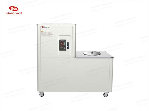 超級(jí)低溫?cái)嚢璺磻?yīng)槽（-100℃、-120℃）